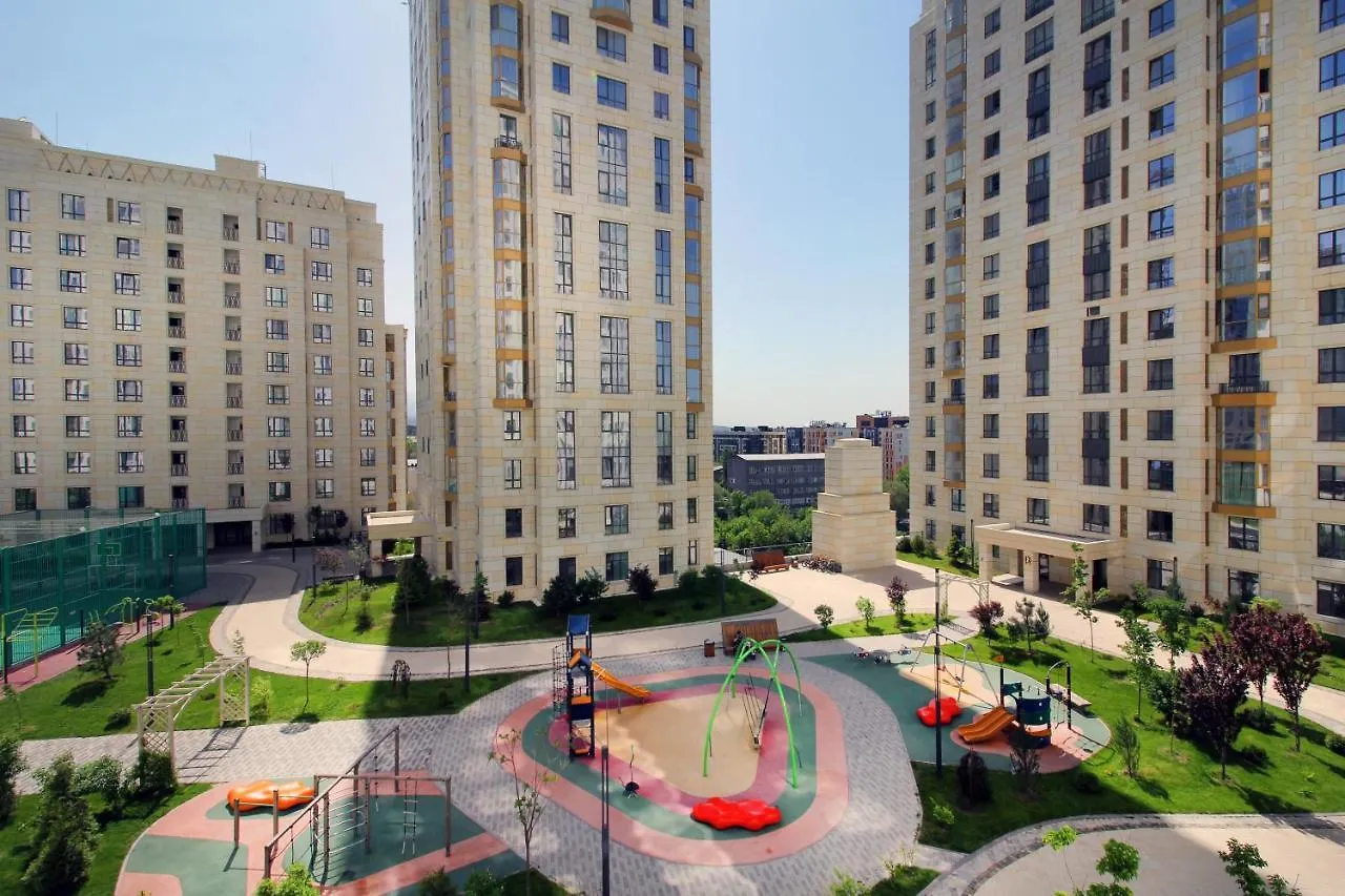 Авеню Плаза Apartment Almaty